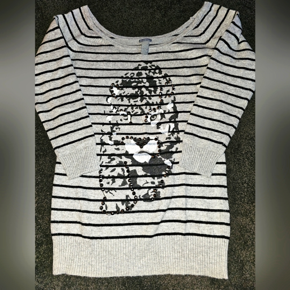 Y2K Lion Jeweled 3/4 Sleeve Sweater
